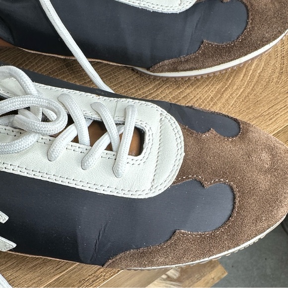 Tory Burch woman’s Sneakers in Black, White, and Brown - Picture 12 of 16